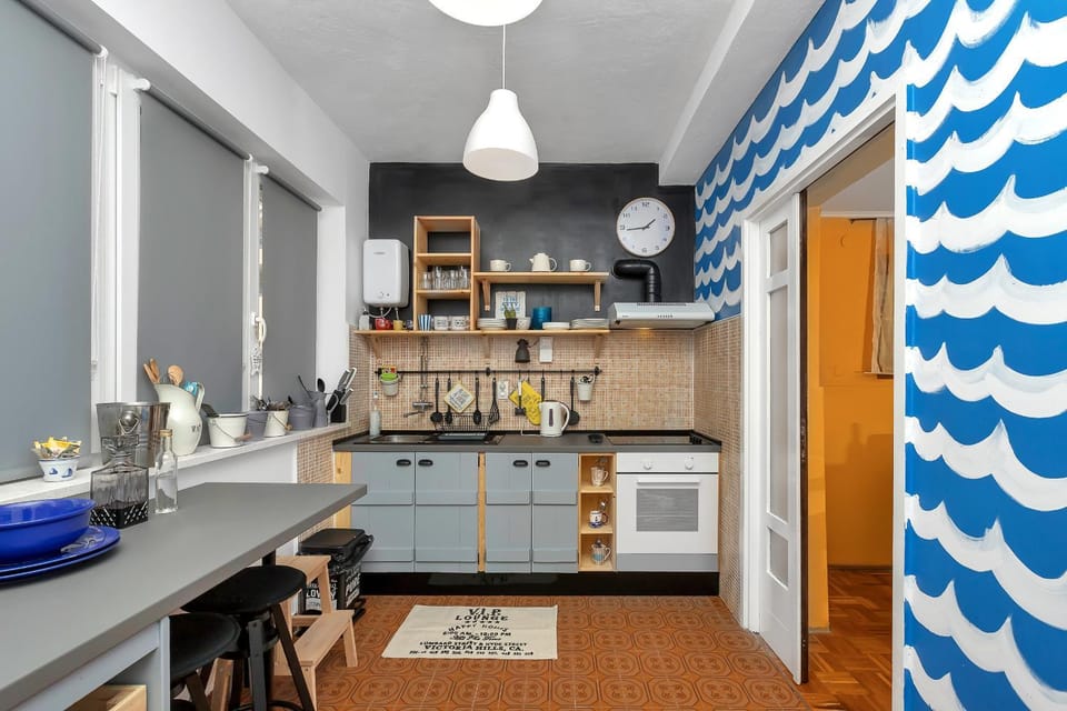Coffee/tea facilities, Kitchen or kitchenette