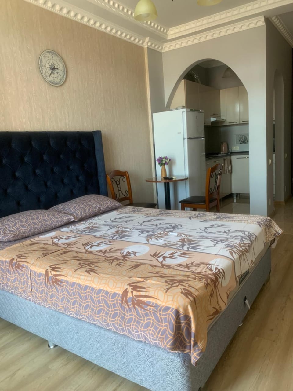 BerApartment with Mountain View Apartment in Batumi