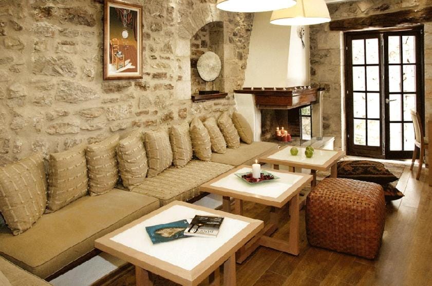 Lounge or bar