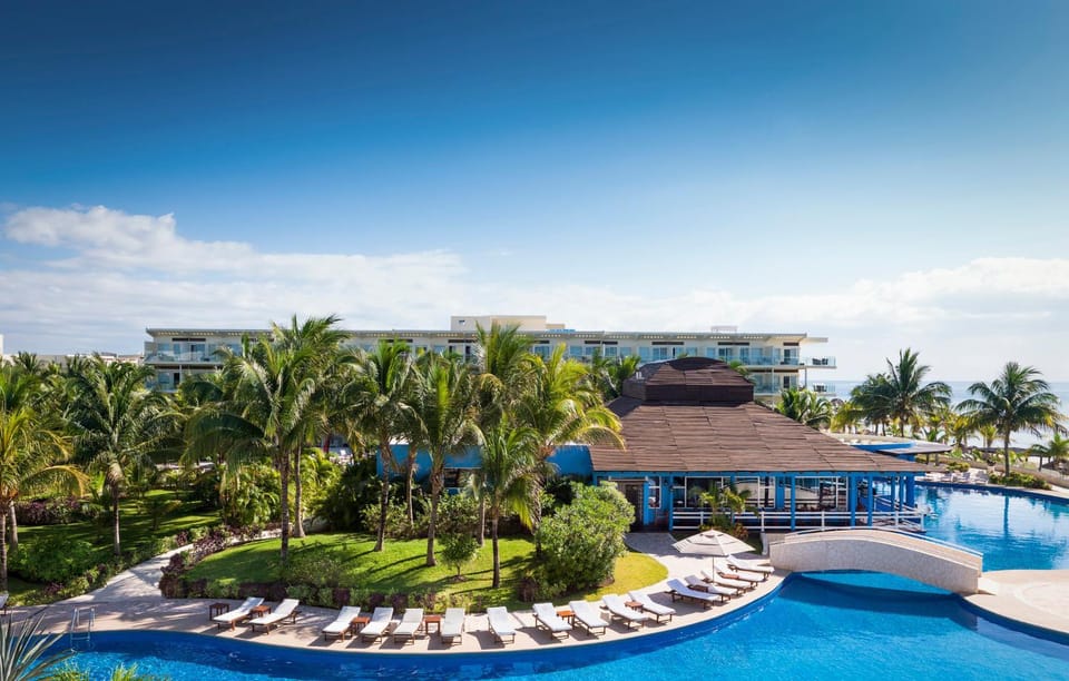 Day, Natural landscape, Bird's eye view, Swimming pool