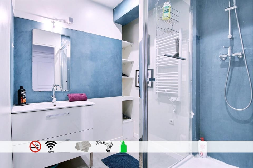 Shower, Bathroom