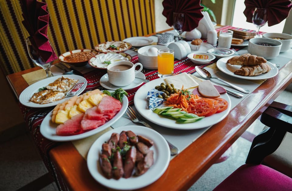 Food and drinks, Food, Breakfast
