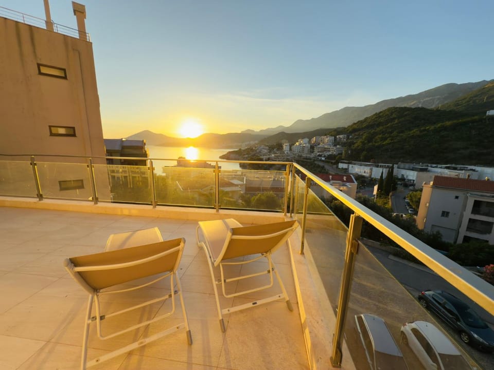 Balcony/Terrace, Sea view, Sunset