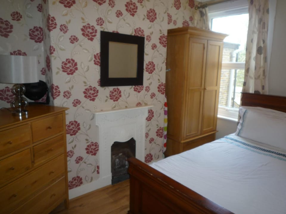 Bed, Bedroom, wardrobe
