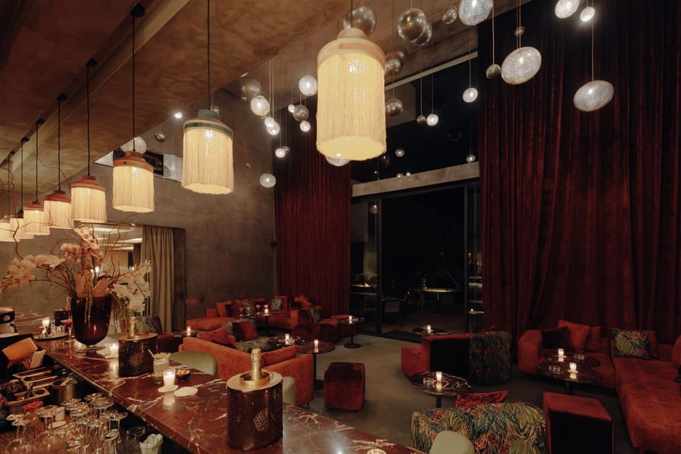 Lounge or bar