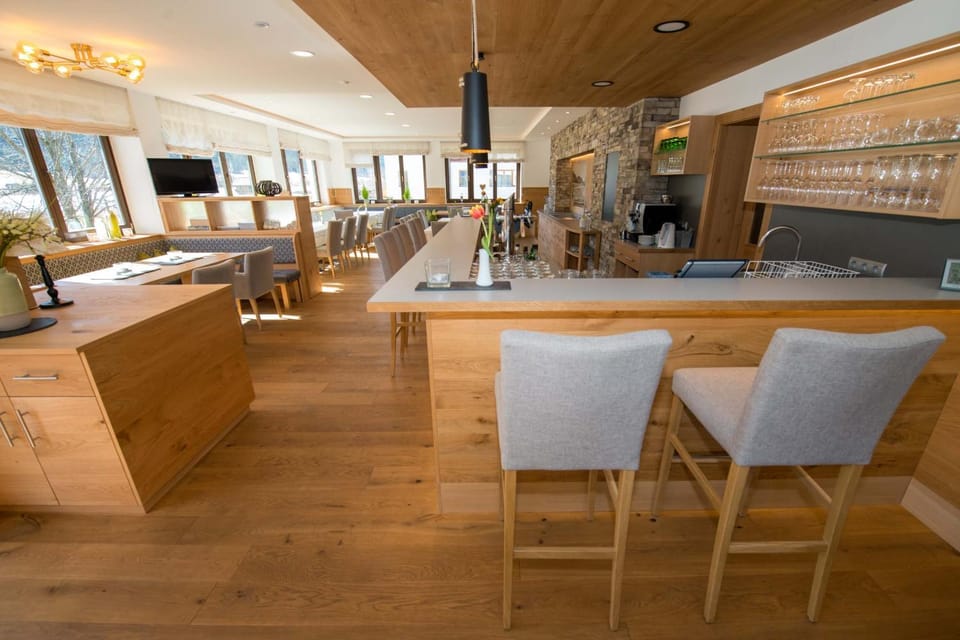 Lounge or bar