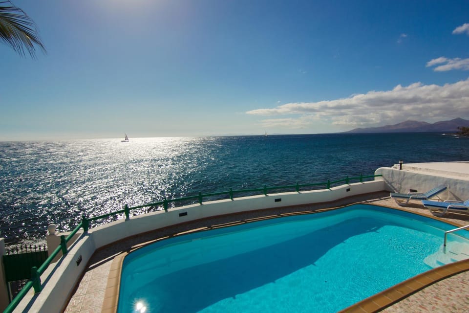Sea view, Swimming pool