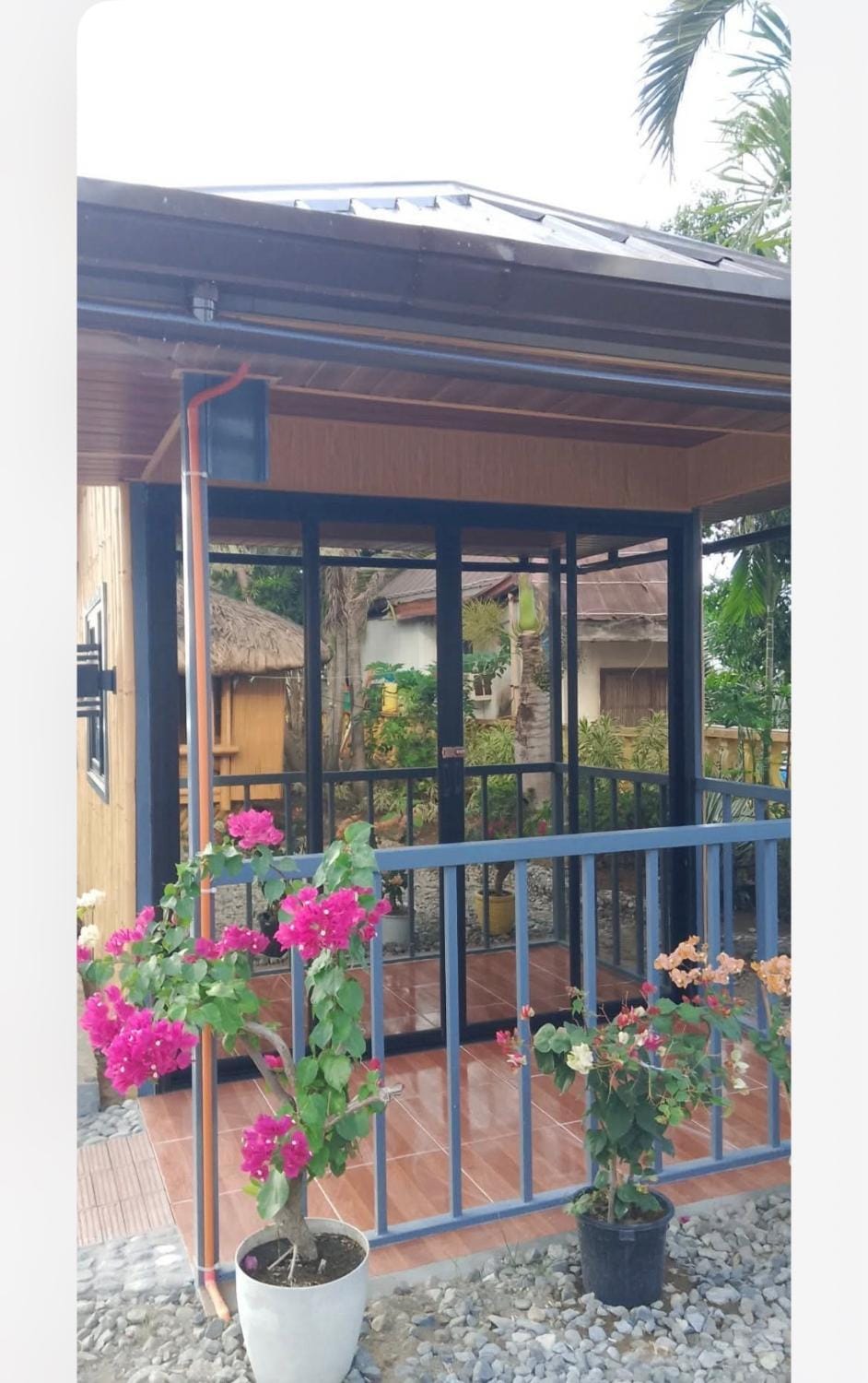 Seabreeze Beachfront Home and Cottages House in La Union