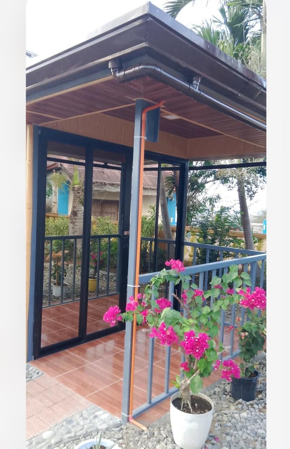 Seabreeze Beachfront Home and Cottages House in La Union