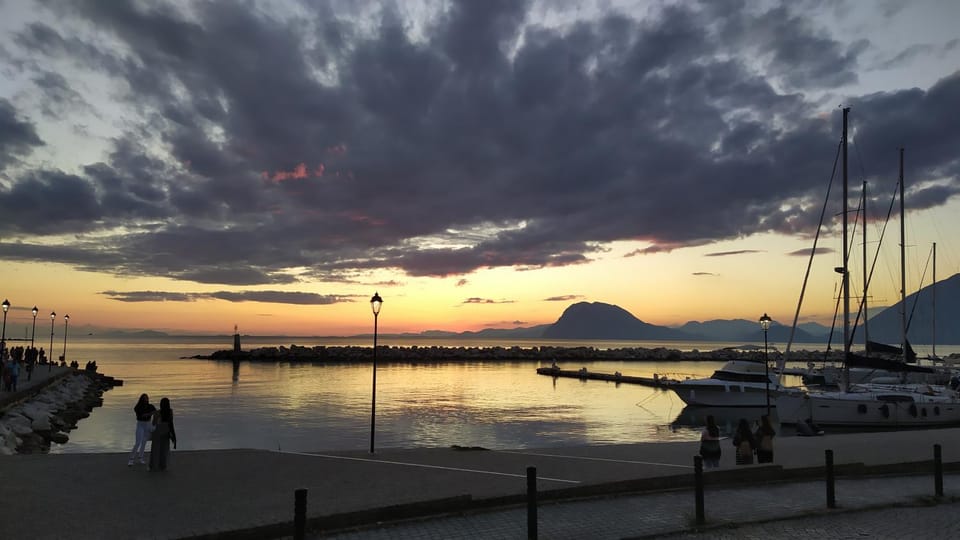 Nearby landmark, Location, Sunset