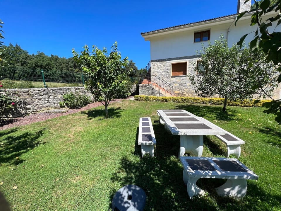 Natural landscape, BBQ facilities, Garden