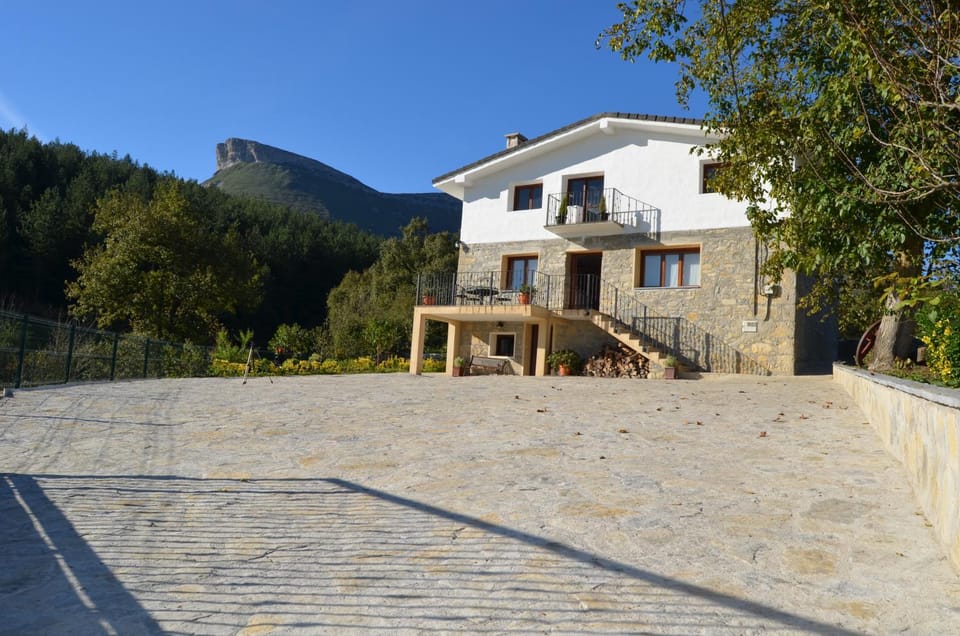 Property building, Day, Natural landscape, Mountain view
