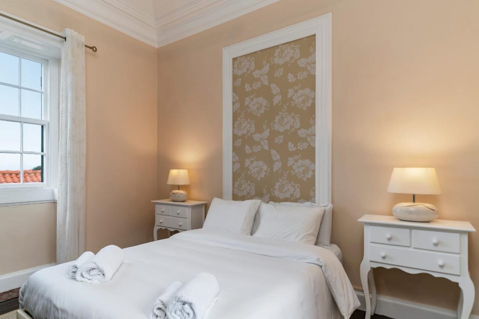 Bed, Decorative detail, Bedroom