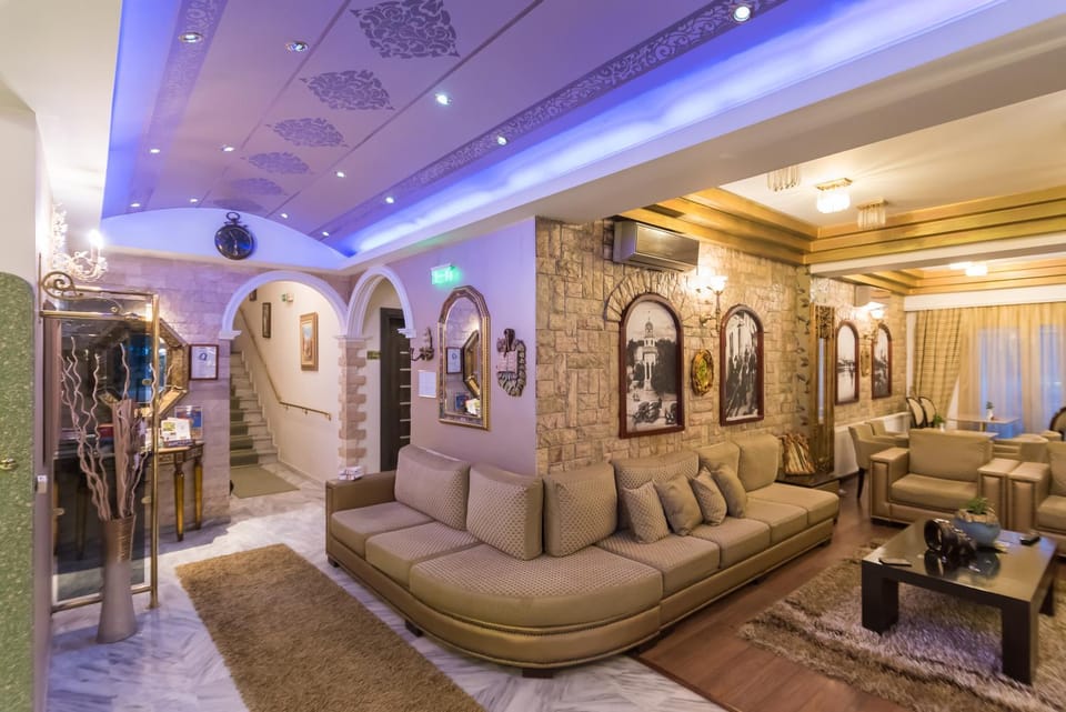 Living room, Lobby or reception, Seating area