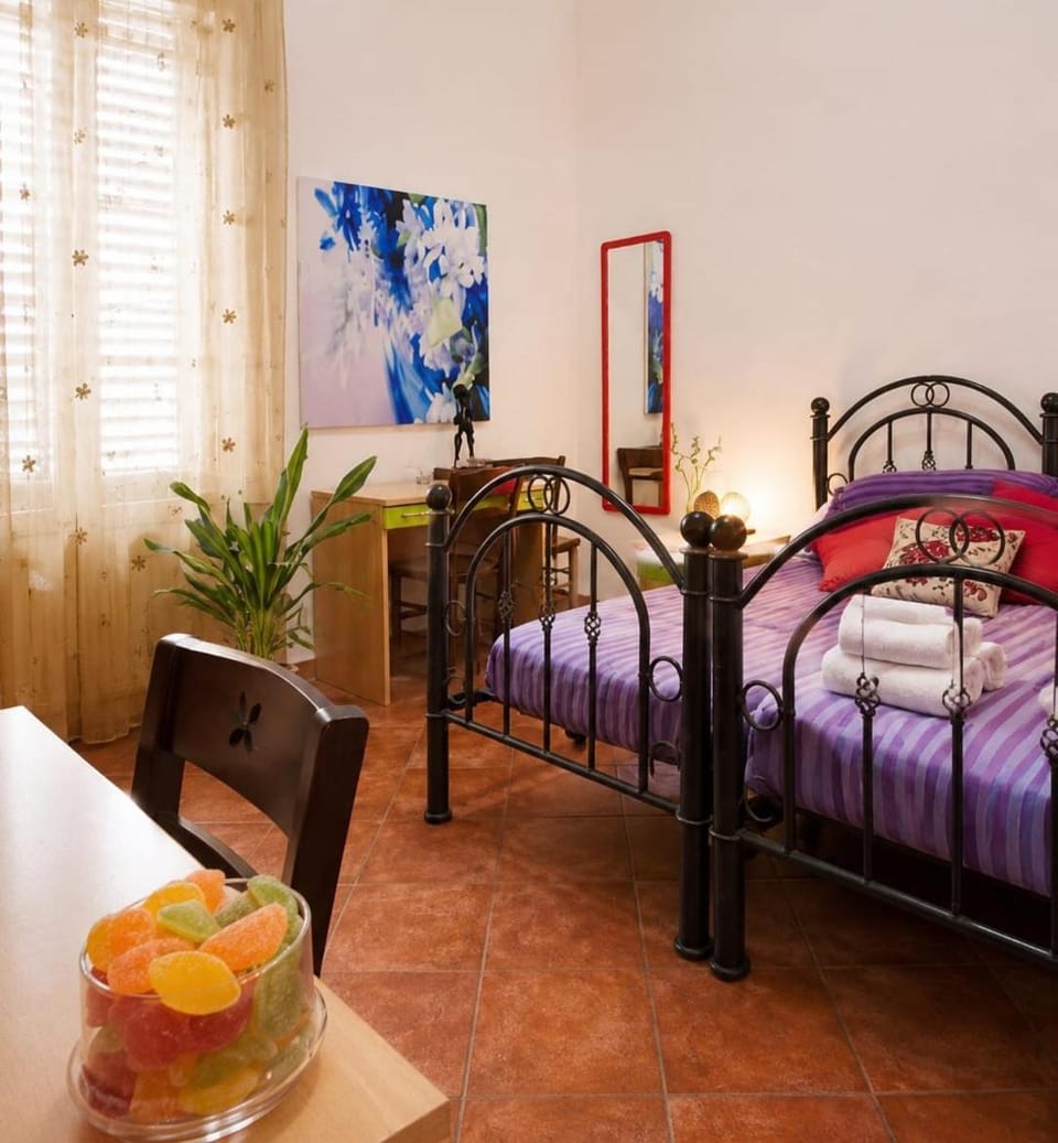 Guglielmo room's B&B Bed and Breakfast in Catania
