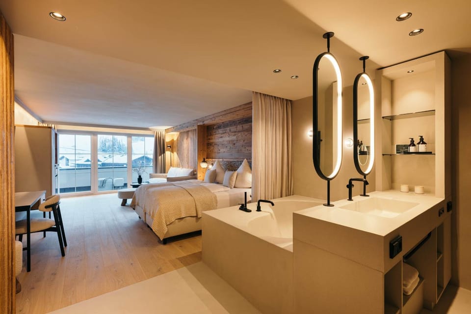 Bathroom, Bedroom