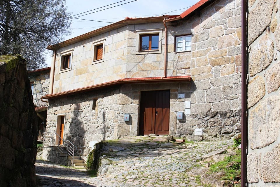 Property building, Facade/entrance, Off site