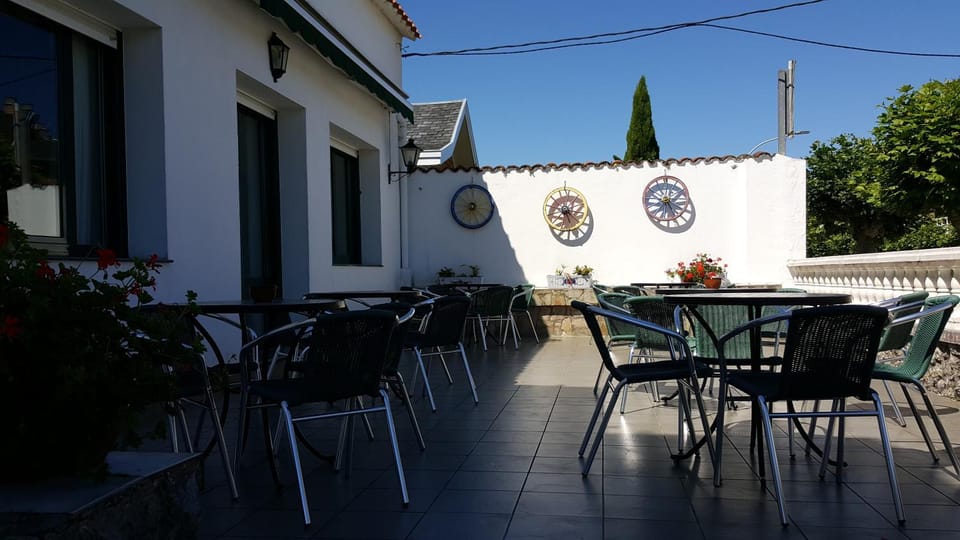 Patio, Day