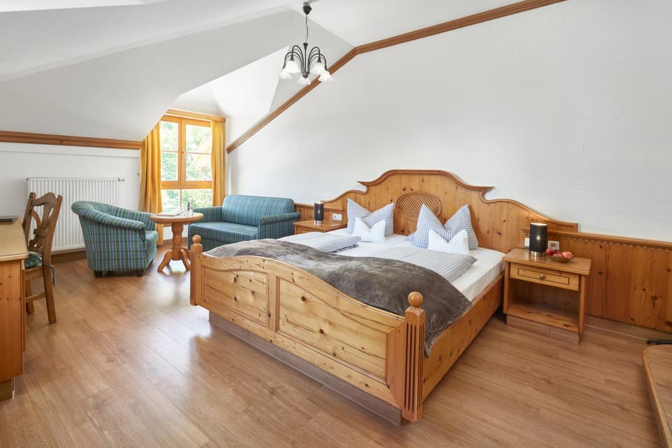 Photo of the whole room