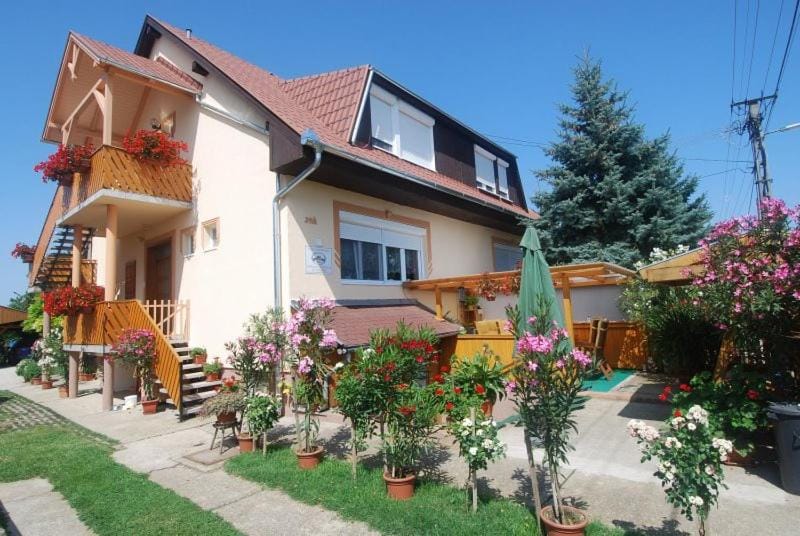 Fecske Vendégház Apartment in Hévíz
