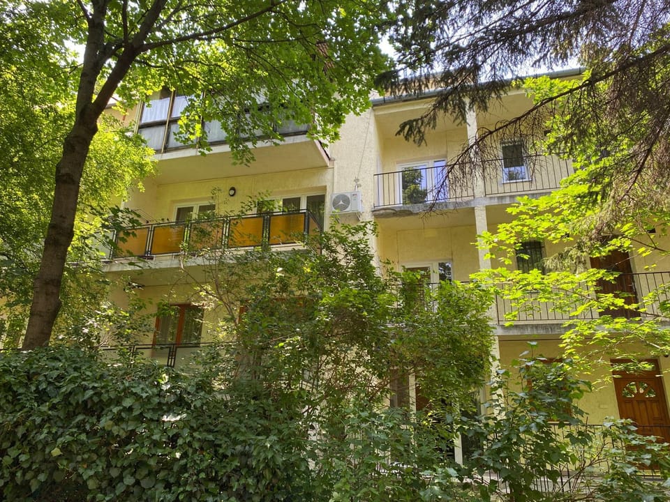 Property building, Balcony/Terrace