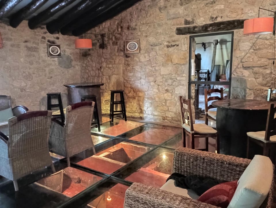Lounge or bar