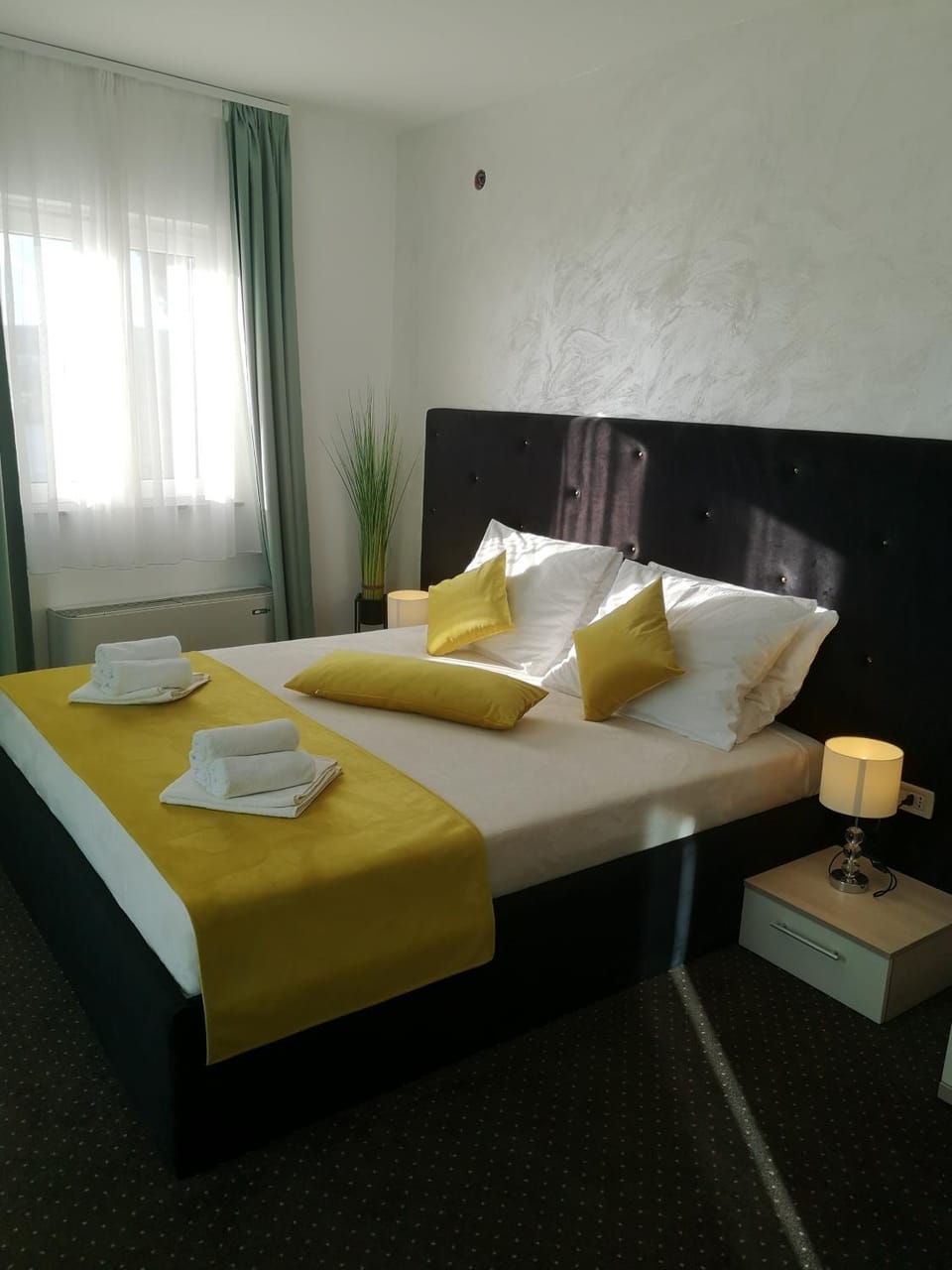 Bed, Bedroom, Sea view, air conditioner