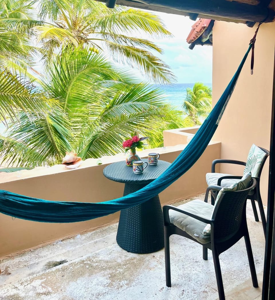Patio, Day, Natural landscape, View (from property/room), Balcony/Terrace, Seating area, Sea view