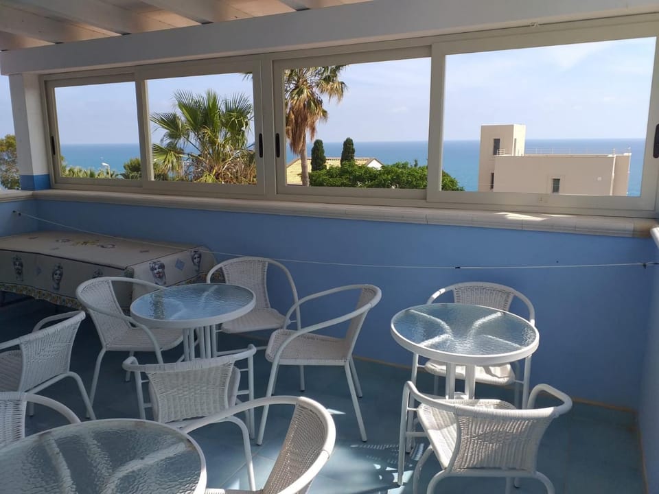 Villa Azzurra ScaladeiTurchi Apartment in Sicily
