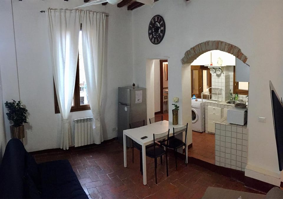 TV and multimedia, Kitchen or kitchenette, Living room, Dining area