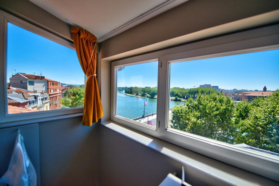 Day, Natural landscape, View (from property/room), River view