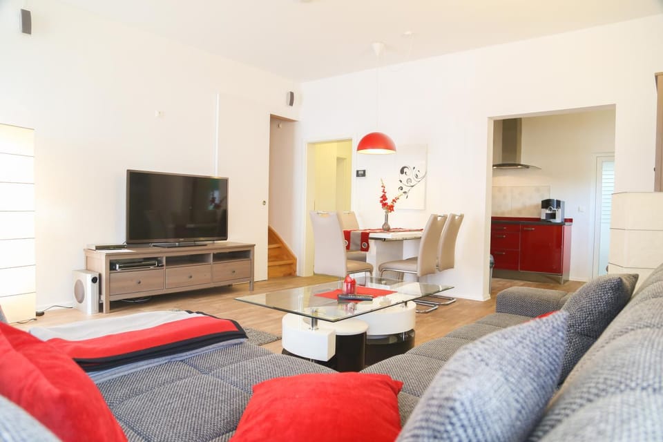 Photo of the whole room