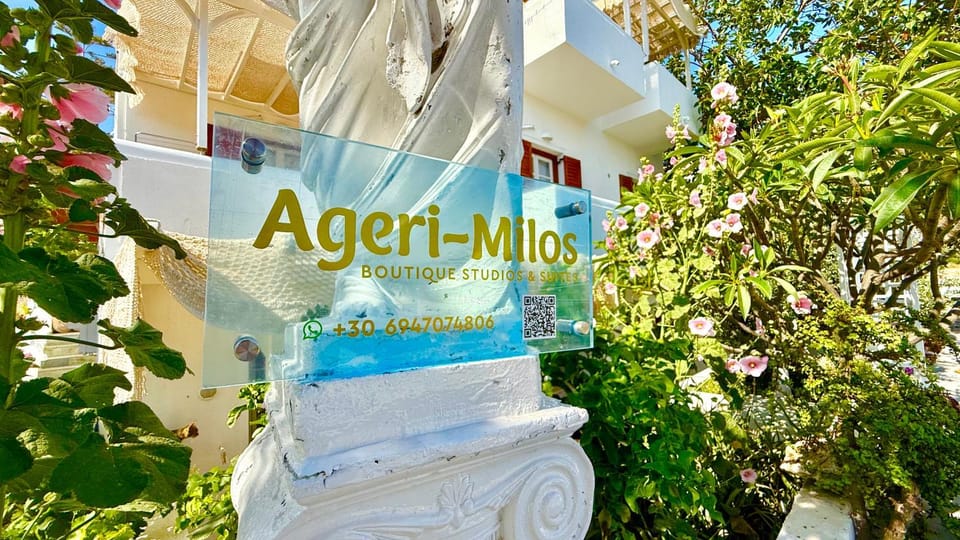 Deluxe Studios & Suites Ageri-Milos Apartment in Milos