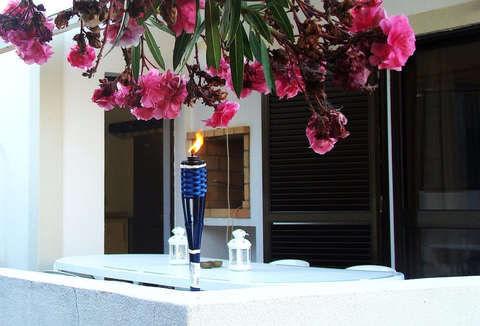 BBQ facilities, Balcony/Terrace, On site, Lunch, Dinner