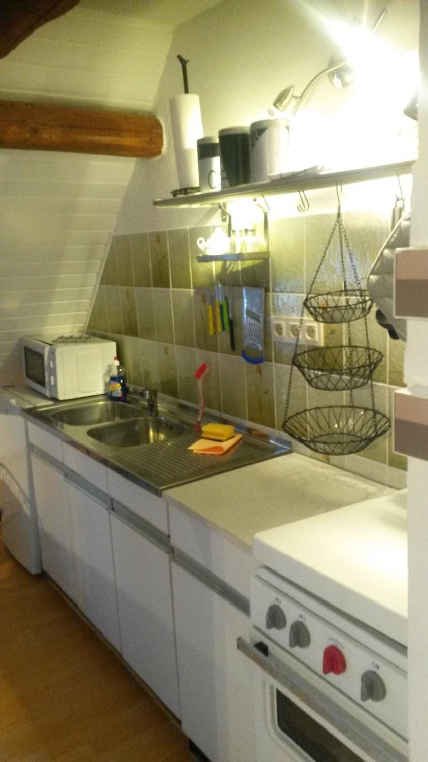 Kitchen or kitchenette