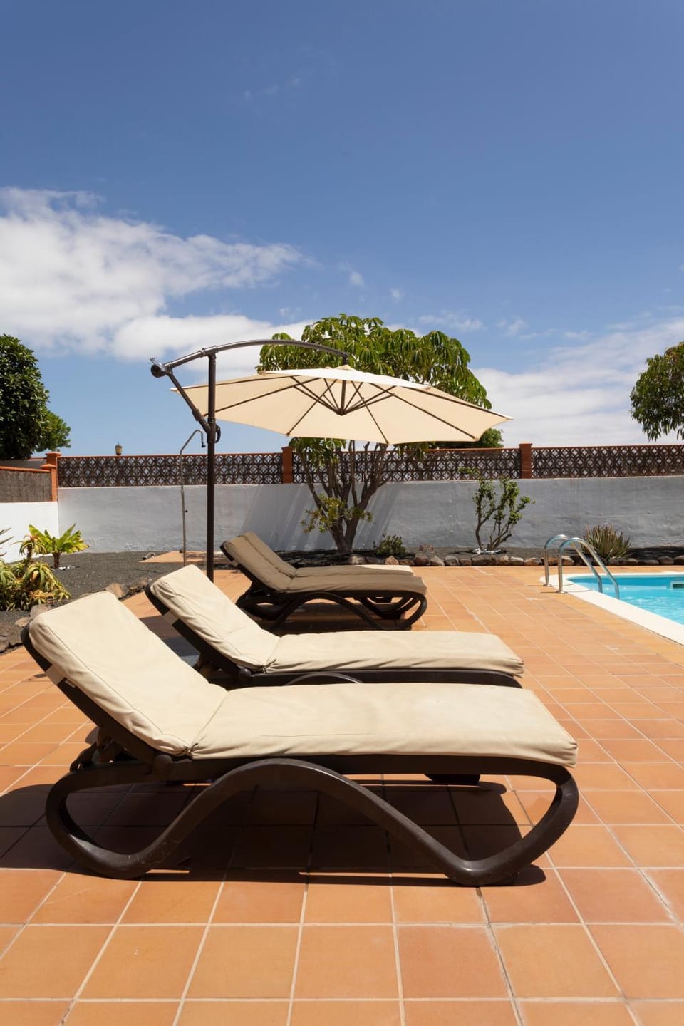 Day, Natural landscape, sunbed