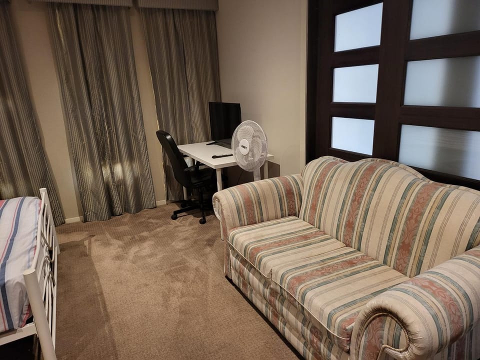 Lucky House Bed and Breakfast in Werribee South