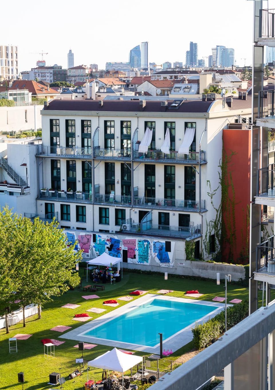 Swimming pool