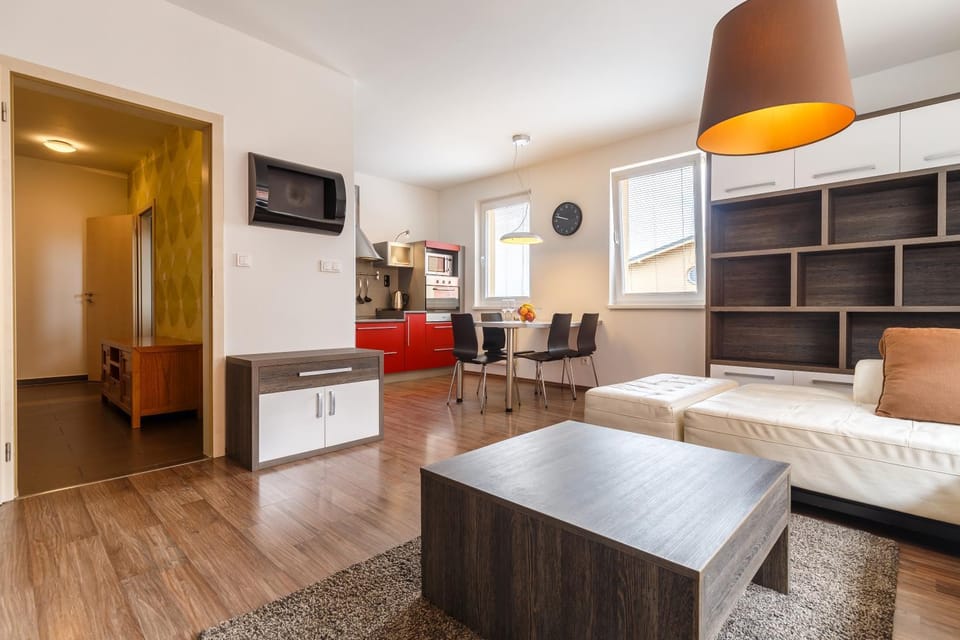 Kitchen or kitchenette, Living room, Dining area