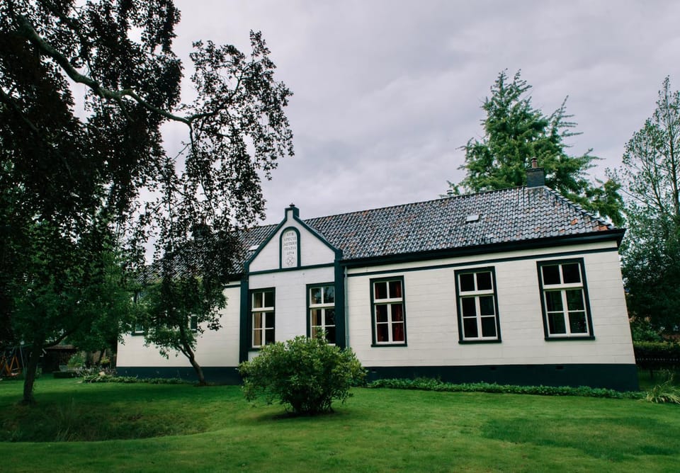 Pastorie Tijdverblijf Bed and Breakfast in Friesland, Netherlands