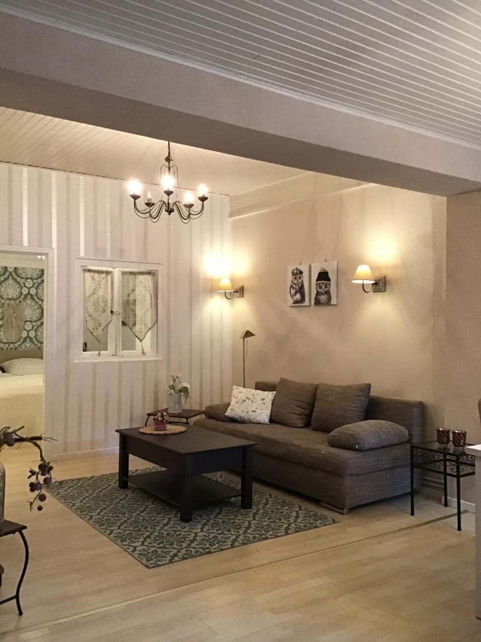 Living room, Seating area
