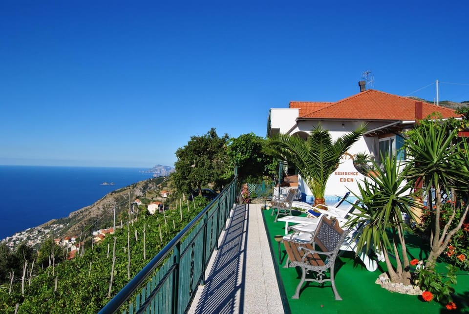 Facade/entrance, Day, Natural landscape, Summer, Garden, Garden, On site, Garden view, Pool view, Sea view, Swimming pool, Swimming pool, Swimming pool