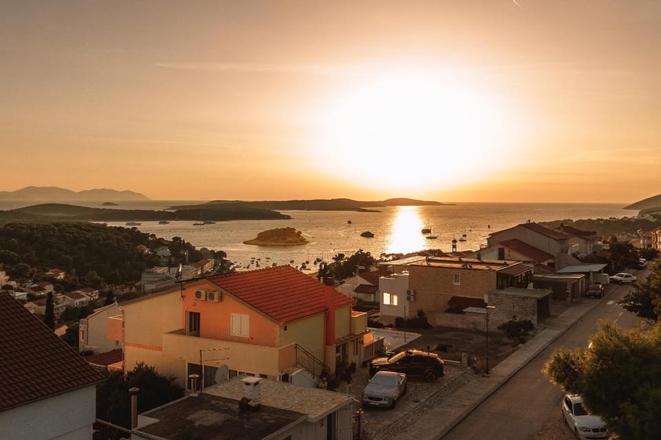 Neighbourhood, Natural landscape, City view, Sea view, Sunset, Parking