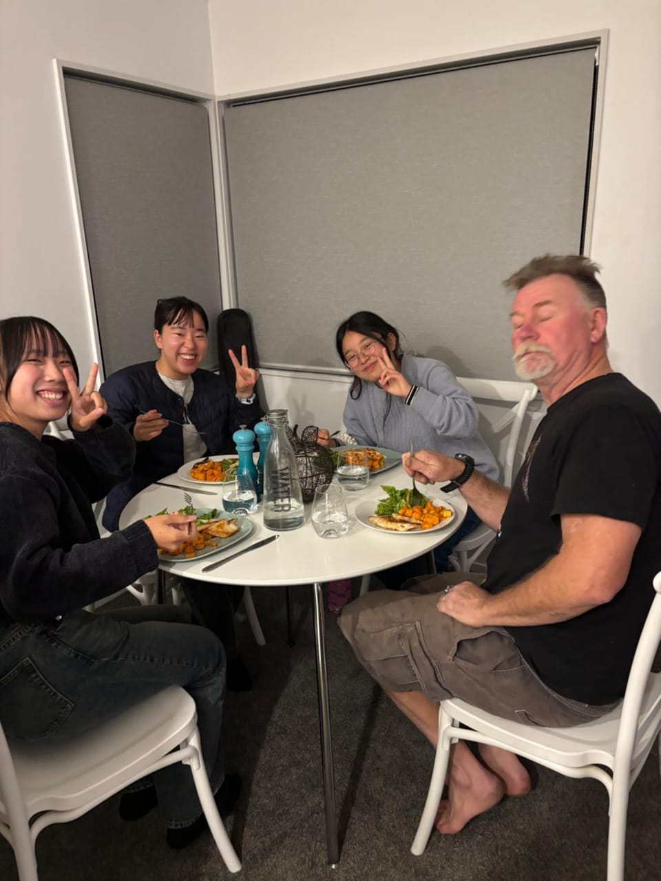 Food and drinks, group of guests