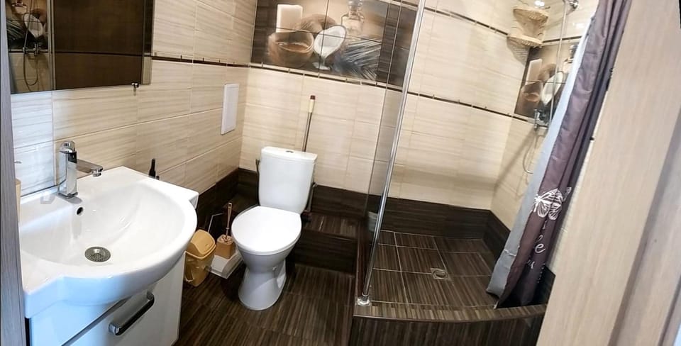 Bathroom, Bath