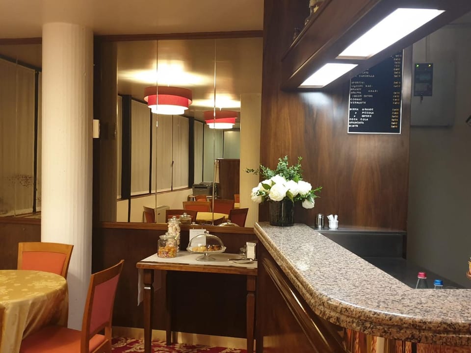 Lounge or bar
