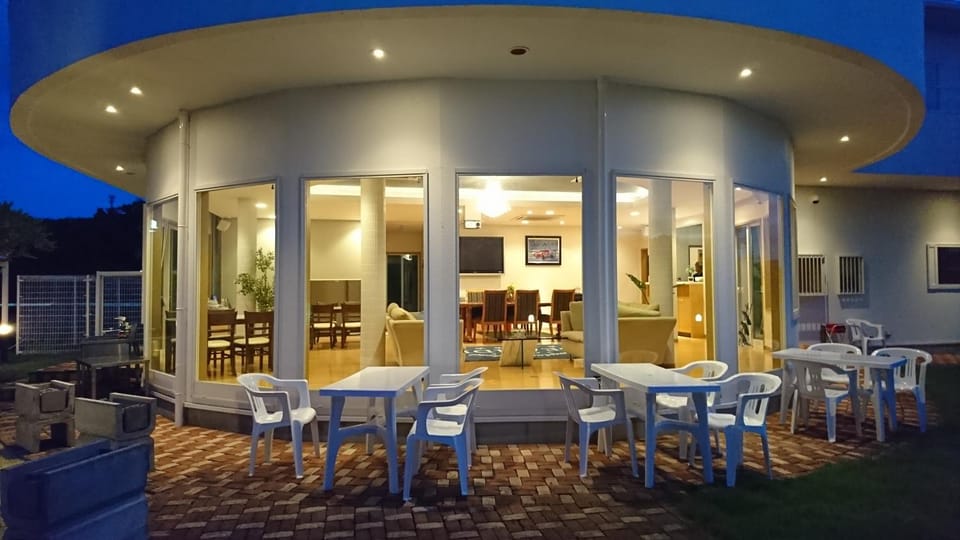 BBQ facilities, Garden, Balcony/Terrace, Sea view