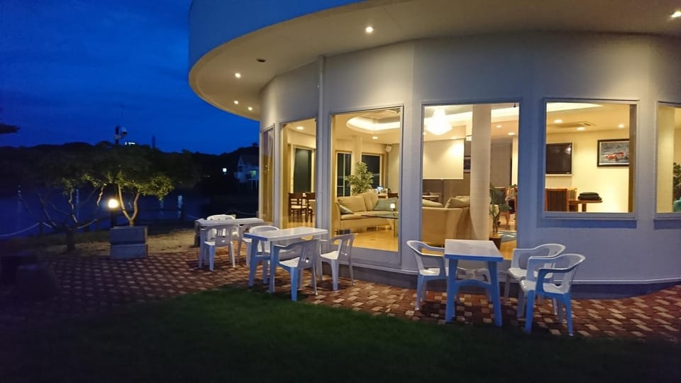 BBQ facilities, Garden, Balcony/Terrace, Sea view
