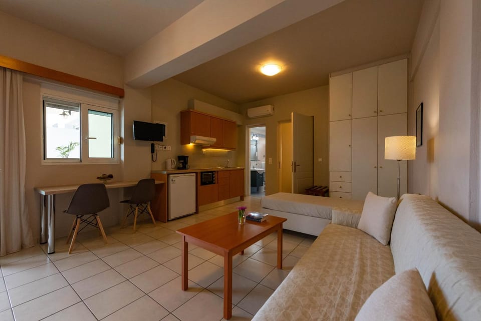 Theoxenia Hotel Apartments Apartment hotel in Messenia