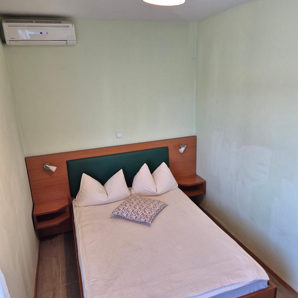Penzion Gostisce Lesjak Bed and Breakfast in Slovenia